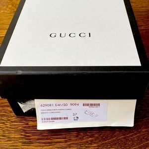 NWT Gucci horsebit zebra pony women’s loafers.